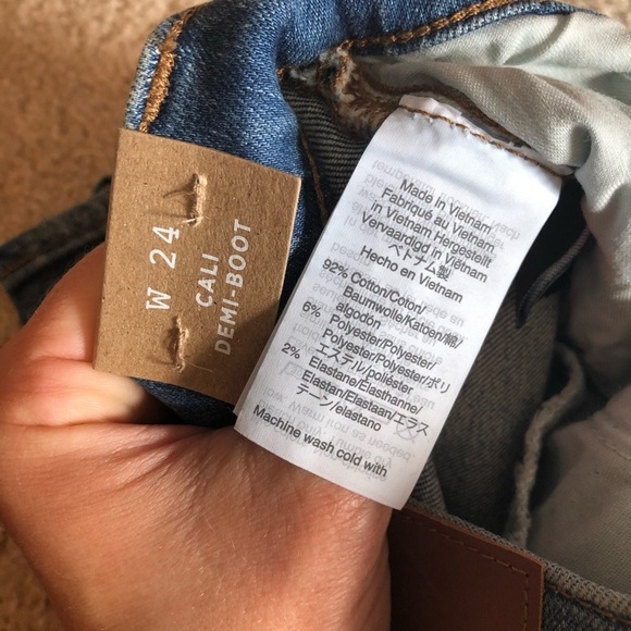 Madewell Cali Demi boot cut button front wash blue denim  jean pants 24 - Picture 6 of 10